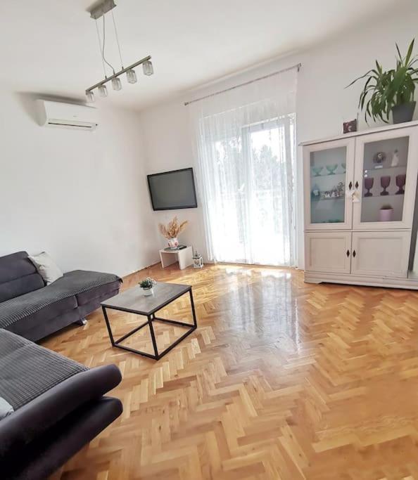 Apartman Pejic Podstrana Buitenkant foto