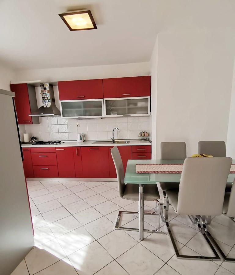 Apartman Pejic Podstrana Buitenkant foto