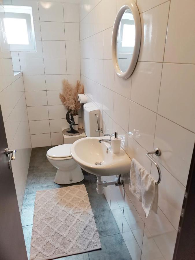 Apartman Pejic Podstrana Buitenkant foto